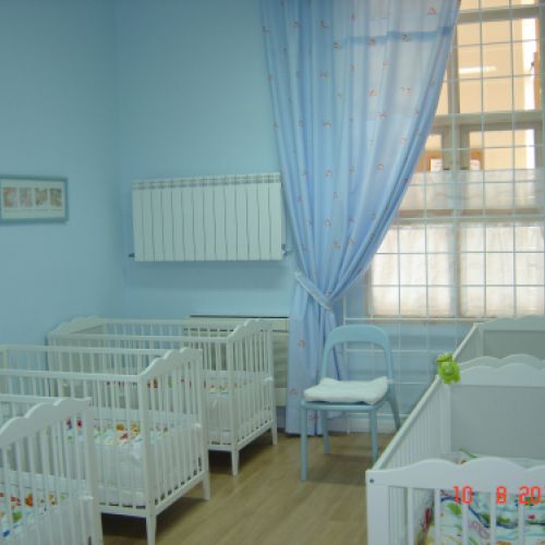 unidad de cuidado de bebes 2